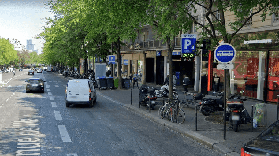 Photo of the INDIGO Etoile Wagram car park in Paris